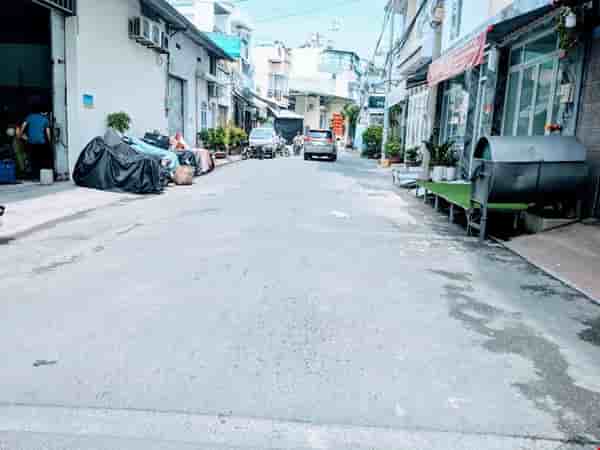 Bán nhà đường 26 tháng 3, Bình Tân, 80m2, Hẻm xe hơi thông, gần Aeon Tân Phú, giá rẻ