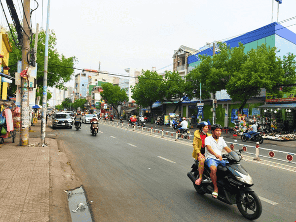 Bán nhà hẻm nhựa 10m thông, đường Lê Văn Quới, quận Bình Tân, 90m2, giá rẻ
