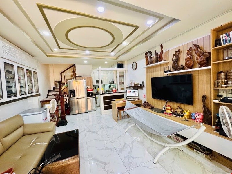 BÁN NHÀ 4 TẦNG HẺM XE HƠI QUANG TRUNG, GÒ VẤP, 82M², GẦN CHỢ HẠNH THÔNG TÂY, 8.6 TỶ TL