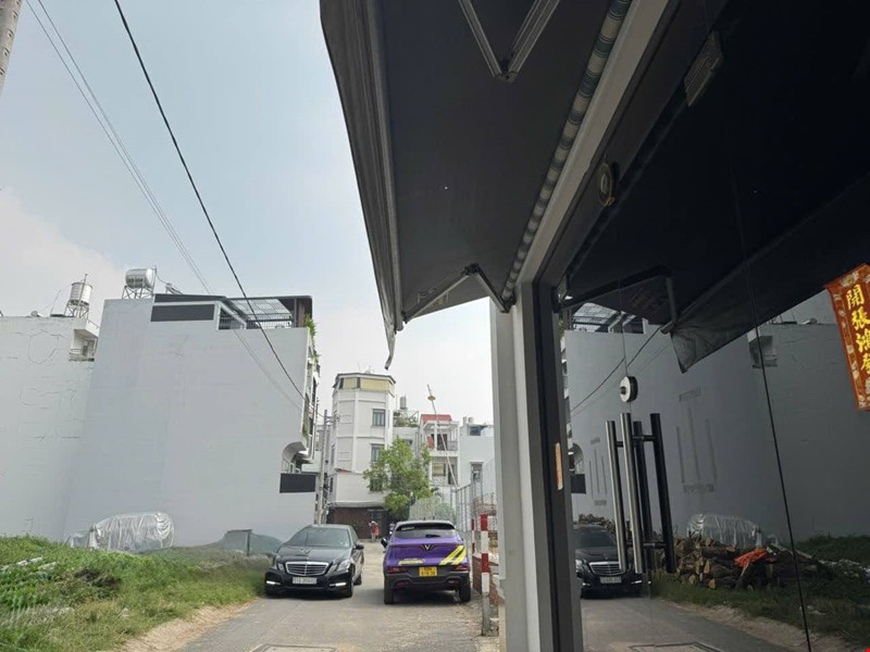 Bán nhà đẹp hẻm xe hơi gần Nguyễn Oanh, Gò Vấp, thang máy, gara ô tô, 52M2, 9.45 tỷ TL