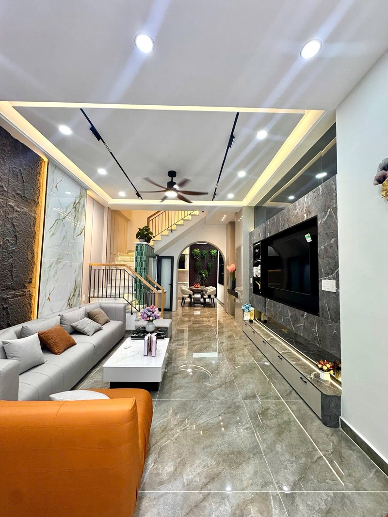 Bán nhà Gò Vấp, hẻm xe hơi Thống Nhất, 54M2, 4 tầng, 4 PN, 7.x tỷ TL, nhà đẹp ở ngay