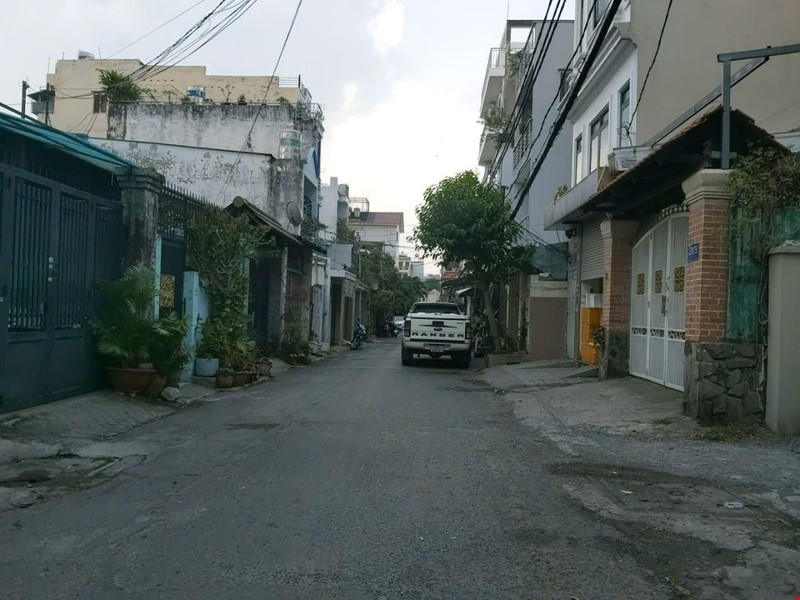 Bán nhà Gò Vấp, Hẻm thông xe hơi, gần Dương Quảng Hàm, ngay Công viên, 6.5 tỷ TL Bán nhà Gò Vấp, Hẻm thông xe hơi, gần Dương Quảng Hàm, ngay Công viên, 6.5 tỷ TL