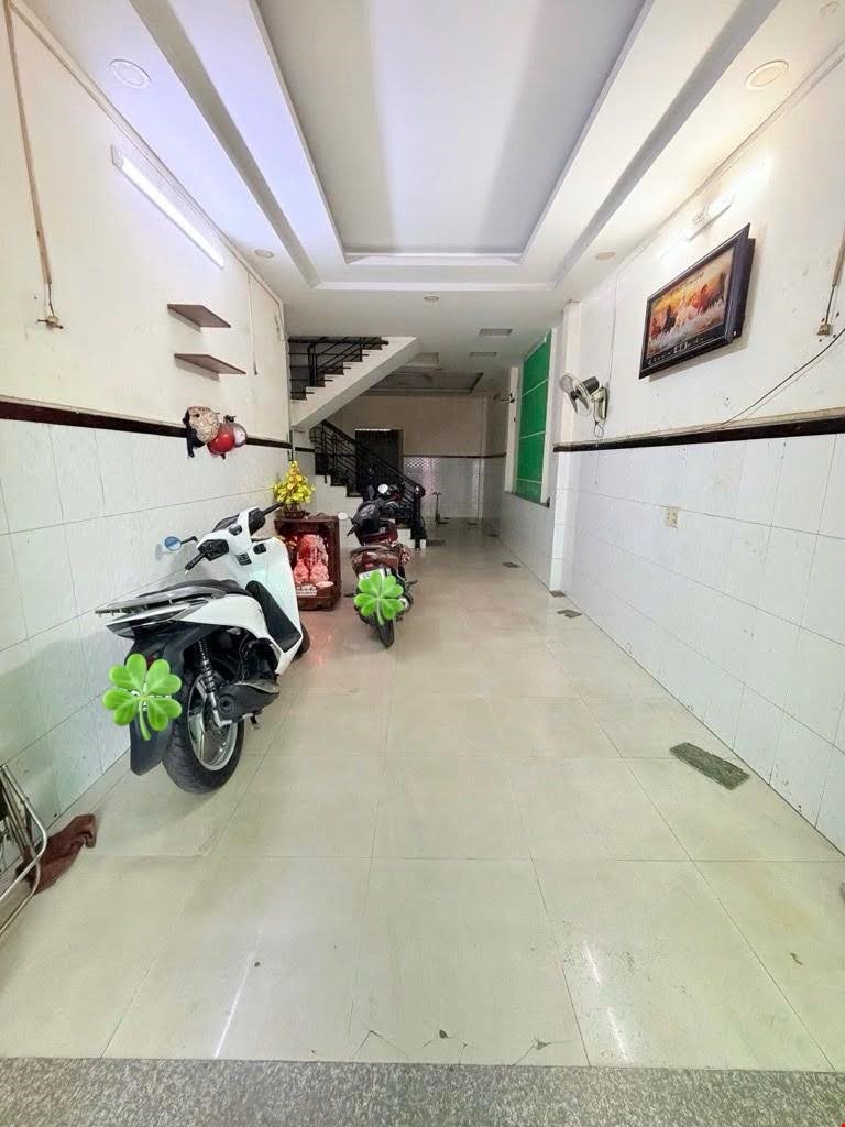 BÁN NHÀ GÒ VẤP, HẺM XE HƠI GẦN MT NGUYỄN KIỆM, 80M2, GẦN SÂN BAY, 9.5 TỶ TL