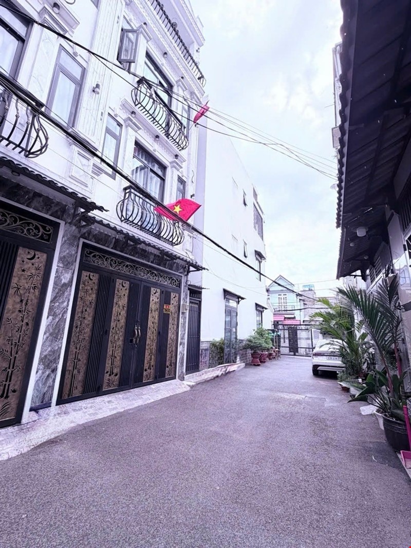 Bán nhà đẹp Gò Vấp, hẻm xe hơi 6m Quang Trung , 52M2, 4 tầng, 4Pn, 7.2 tỷ TL