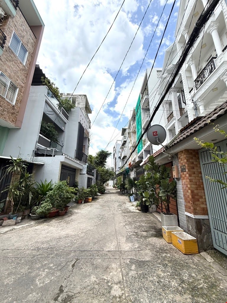 Bán nhà Gò Vấp hẻm xe hơi Thống Nhất, gần Nguyễn Văn Lượng, 65M², 4PN, 6.9 tỷ TL