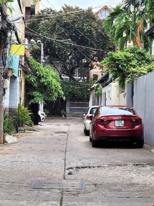 Bán nhà Gò Vấp, 74M2, hẻm xe hơi Nguyễn Thái Sơn gần ĐHCN4, , 3 tầng, 7.xtỷ