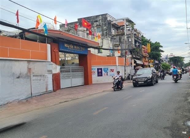 Bán nhà Gò Vấp, hẻm xe hơi Lê Đức Thọ, gần Nguyễn Oanh, 72M2, 6.2 tỷ TL