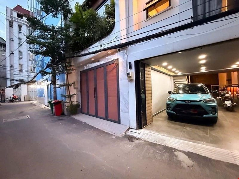 BÁN NHÀ ĐẸP DƯƠNG QUẢNG HÀM P6 GÒ VẤP,  5 TẦNG GARA THANG MÁY,  54M2, 9.2 TỶ TL