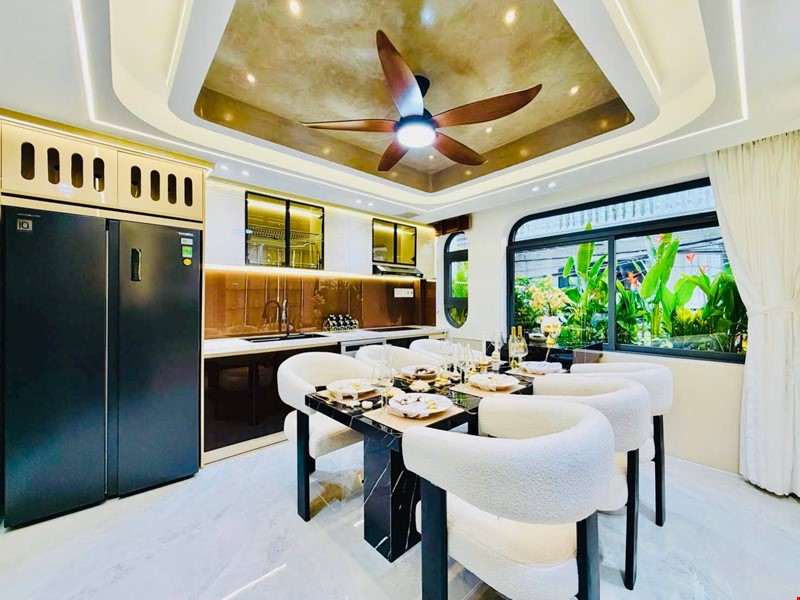 Bán nhà 5 tầng thang máy hẻm xe hơi Phạm Văn Bạch thôngTrần Thị Trọng, Tân Bình, full NT, 10.8 tỷ T