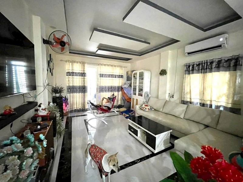 Bán nhà Gò Vấp, hẻm xe hơi Dương Quảng Hàm, khu phân lô đồng bộ, 4 x 15, chỉ  5.65 TỶ TL