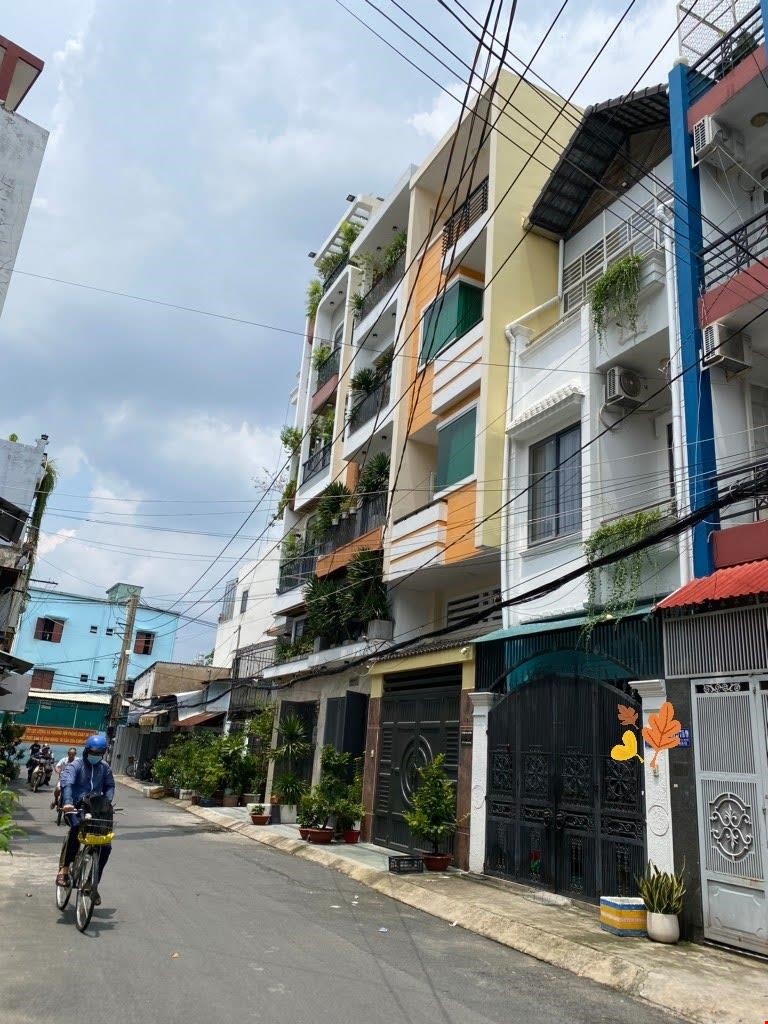 BÁN NHÀ GÒ VẤP, HẺM XE HƠI 6M QUANG TRUNG, 66M², 4 TẦNG, 4pN, 8.4 TỶ TL