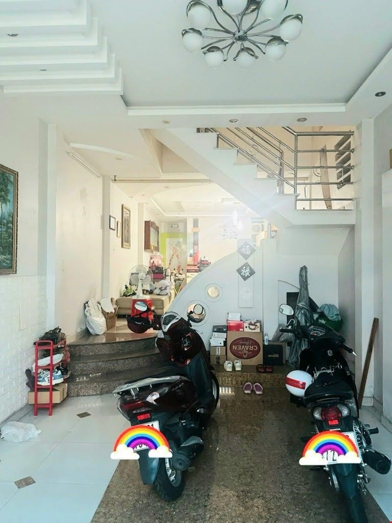 Bán nhà Gò Vấp, Hẻm xe hơi Thống Nhất, P10, 60m², 1 trệt 2 lầu ST, 6.75 tỷ TL