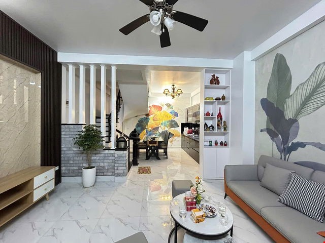 BÁN GẤP NHÀ MỸ ĐÌNH – DT 42m2 -5 TẦNG - MT 4M - 9.5 tỷ BÁN GẤP NHÀ MỸ ĐÌNH – DT 42m2 -5 TẦNG - MT 4M - 9.5 tỷ