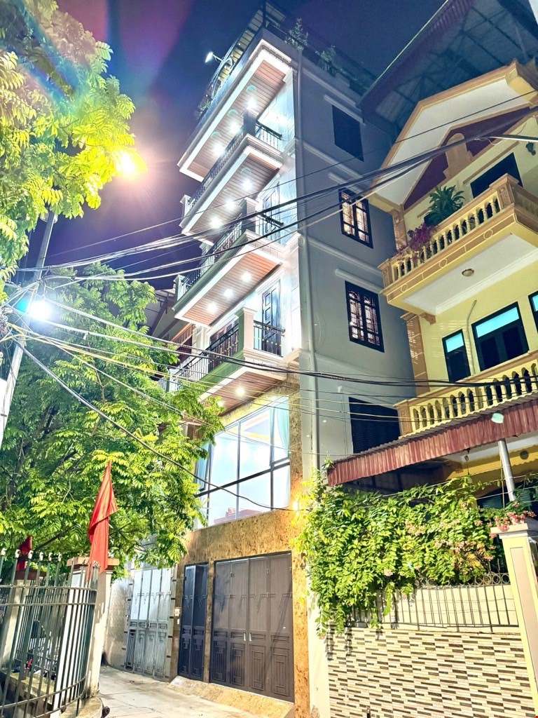 XEM LÀ KẾT EM, TUYỆT TÁC CĂN NHÀ 6 TẦNG MỚI XÂY, THANG MÁY, NGÕ THÔNG Ô TÔ TRÁNH, VIEW SÂN CHƠI, FU