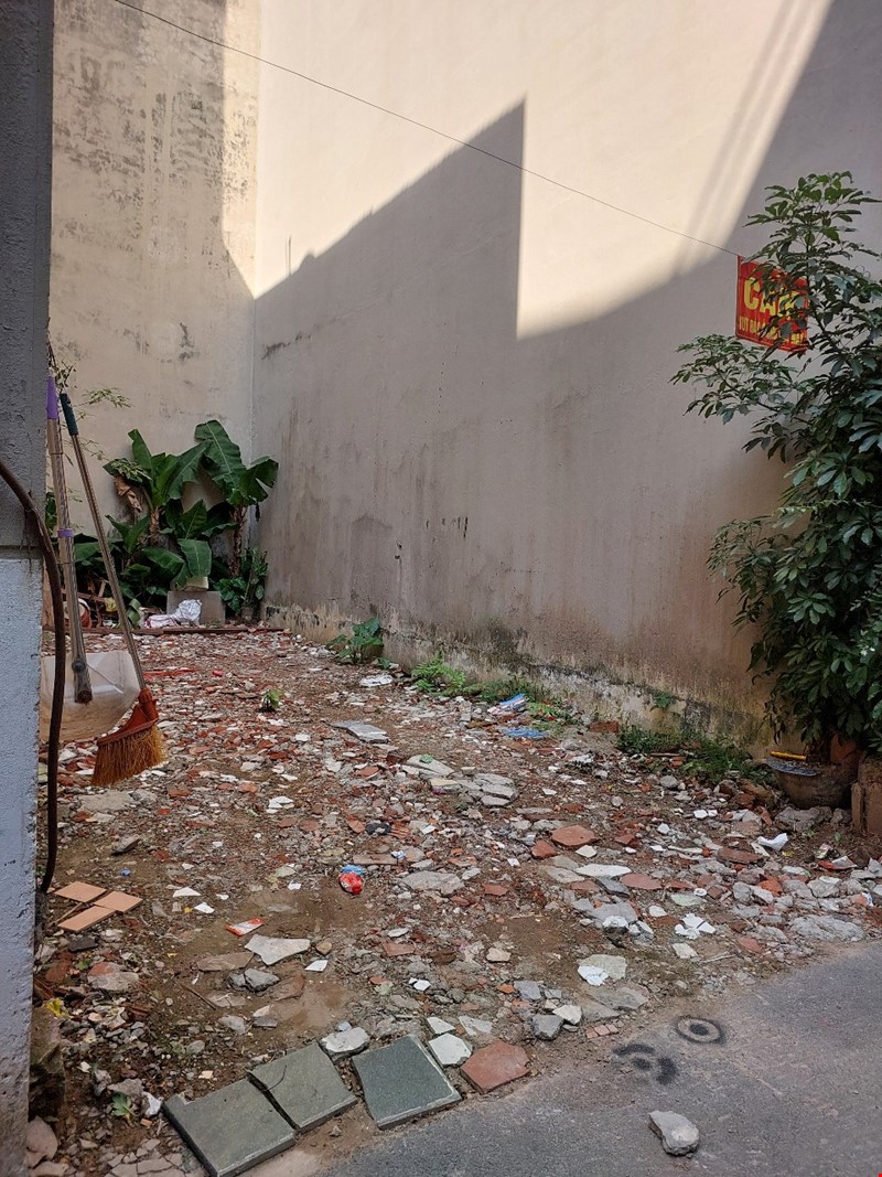 BÁN LÔ ĐẤT GẦN HỒ TÂY, LẠC LONG QUÂN CẦU GIẤY, Ô TÔ VÀO ĐẤT