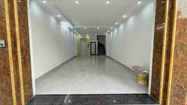 ban-nha-dep-moi-xay-42m2-x-6-tang-thang-may-pho-nguyen-ngoc-vu-gia-75-ty-lh-0912442669-pr5938