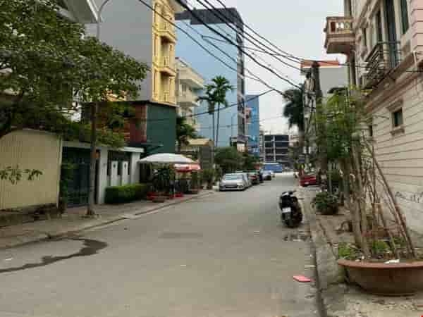 lac-long-quan-ban-nha-gia-dat-oto-tranh-150m-mt-65m-185-ty-pr3706