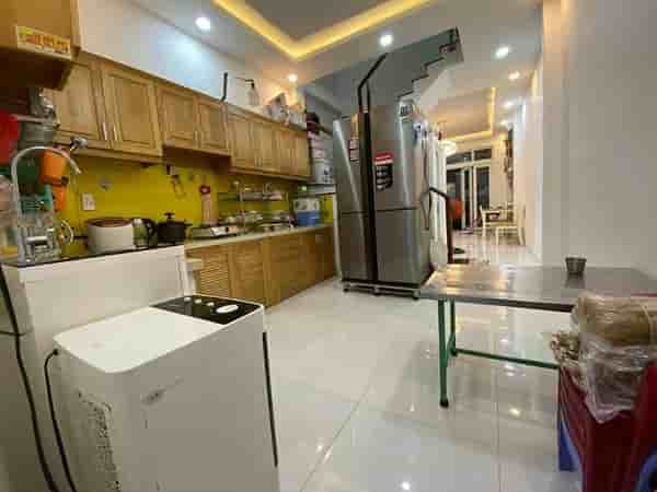 ban-nha-duong-bach-dang-binh-thanh-2t-hem-thong-5ty-pr3575