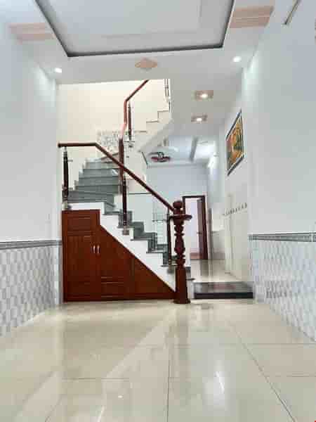 hem-1-sec-3m-32-x-14m-58-ty-huynh-van-banh-phu-nhuan-pr5913