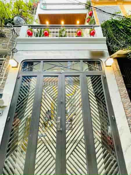 phu-nhuan-gia-chi-42-ty-32m2-32-x-11m-phung-van-cung-2pn-pr5075