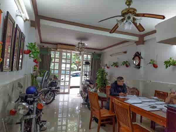 ban-nha-hxh-pham-van-chieu-go-vap-ban-gap-trong-thang-pr4321