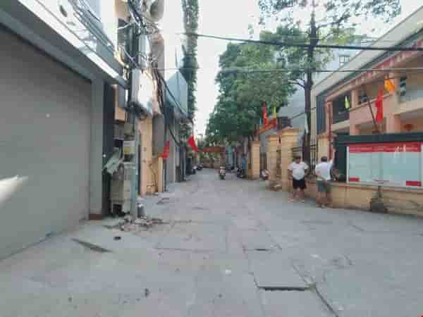 ban-nha-oto-kinh-doanh-2-mat-ngo-dep-o-ngay-sdcc-lh-𝟎𝟑𝟒𝟓𝟖𝟐𝟐𝟐𝟎𝟎-pr3940
