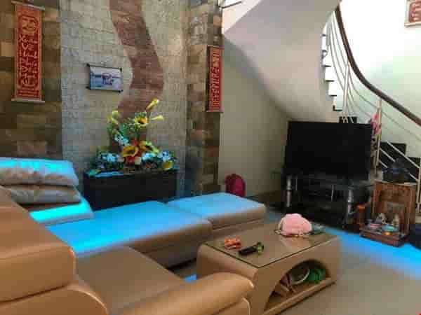 nha-dep-hem-4m-phu-nhuan-32-x-78-3-lau-3pn-huynh-van-banh-25m²-gia-58-ty-0986933127-pr5417