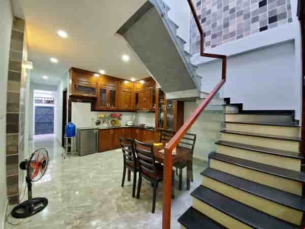 hem-3m-dang-van-ngu-4-x-11m-2-pn-btct-58-ty-phu-nhuan-pr5770