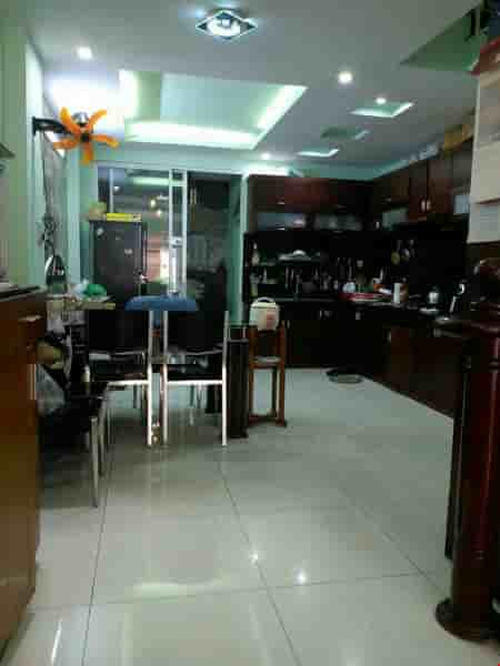 binh-thanh-hem-5m-hoang-hoa-tham-4-x-16m-3-lau-chi-95-ty-pr5497