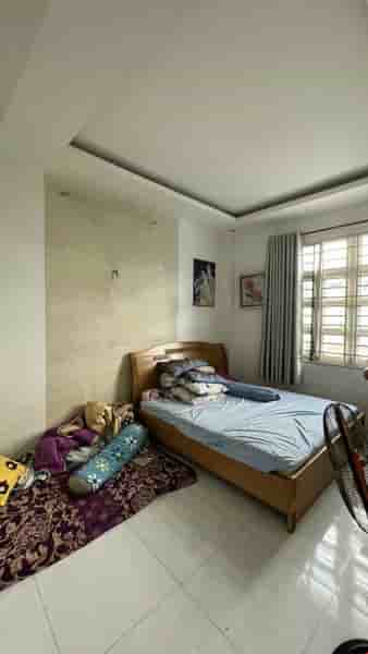 hem-dep-nguyen-cong-hoan-57-x-95m-2-lau-4pn-phu-nhuan-54m²-gia-78-ty-0989530347-pr5323