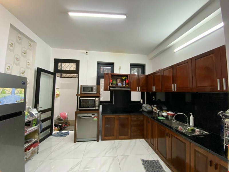 hem-4m-huynh-van-banh-42-x-152m-3-lau-85-ty-phu-nhuan-pr6690