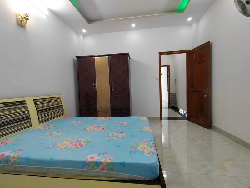 nha-ban-phu-nhuan-huynh-van-banh-4-x-14m-3-lau-chi-78-ty-pr6047