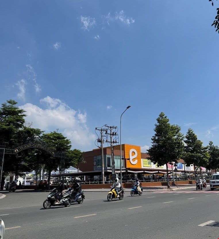 ban-khach-san-mini-doi-dien-cityland-go-vap-ngay-emart-76m²-12-phong-pr7740