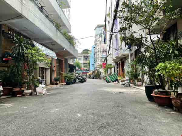 ban-nha-hxh-an-binh-quan-5-4m-x-18m-3pn-chi-58-ty-pr4352