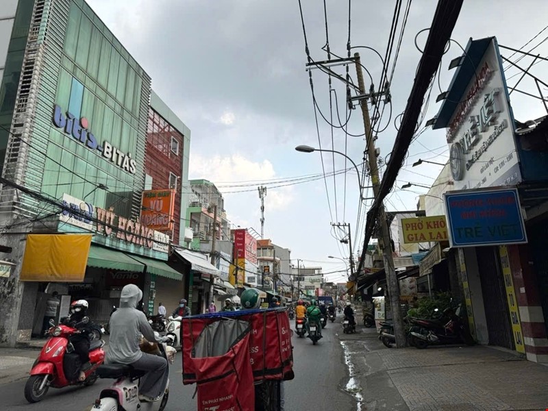 ban-nha-hem-xe-hoi-gan-mat-tien-le-duc-tho-go-vap-56m²-3-tang-3pn-72-ty-tl-pr7791