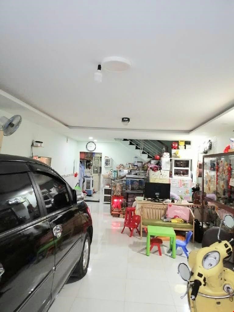 ban-nha-hem-xe-tai-le-duc-thogo-vap-–-5x15-1-tret-3-lau-6pn-chi-85-ty-tl-pr7624