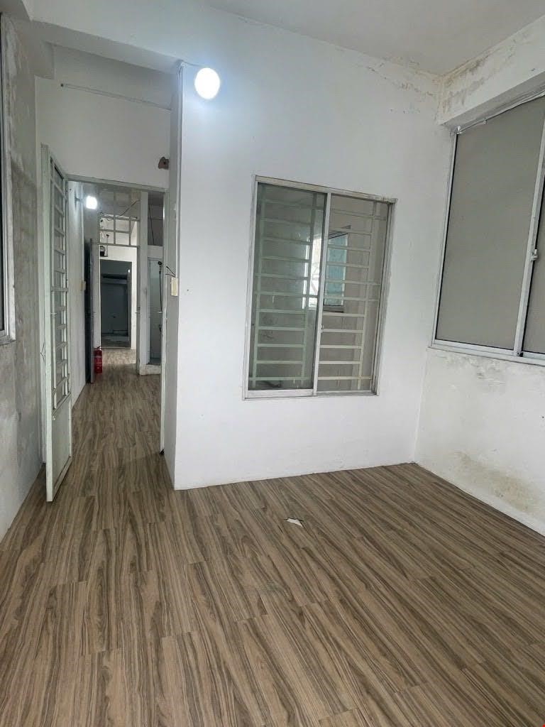 ban-nha-go-vap-hem-xe-hoi-nguyen-van-nghi-81m²-chdv-13-phong-92-ty-tl-pr7599