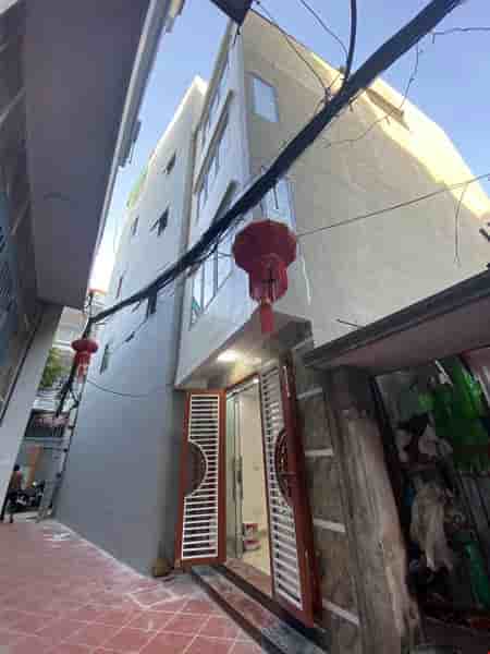 nha-dep-linh-nam-hoang-mai-31m2-4-tang-o-to-dau-cach-10m-245-ty-pr3957