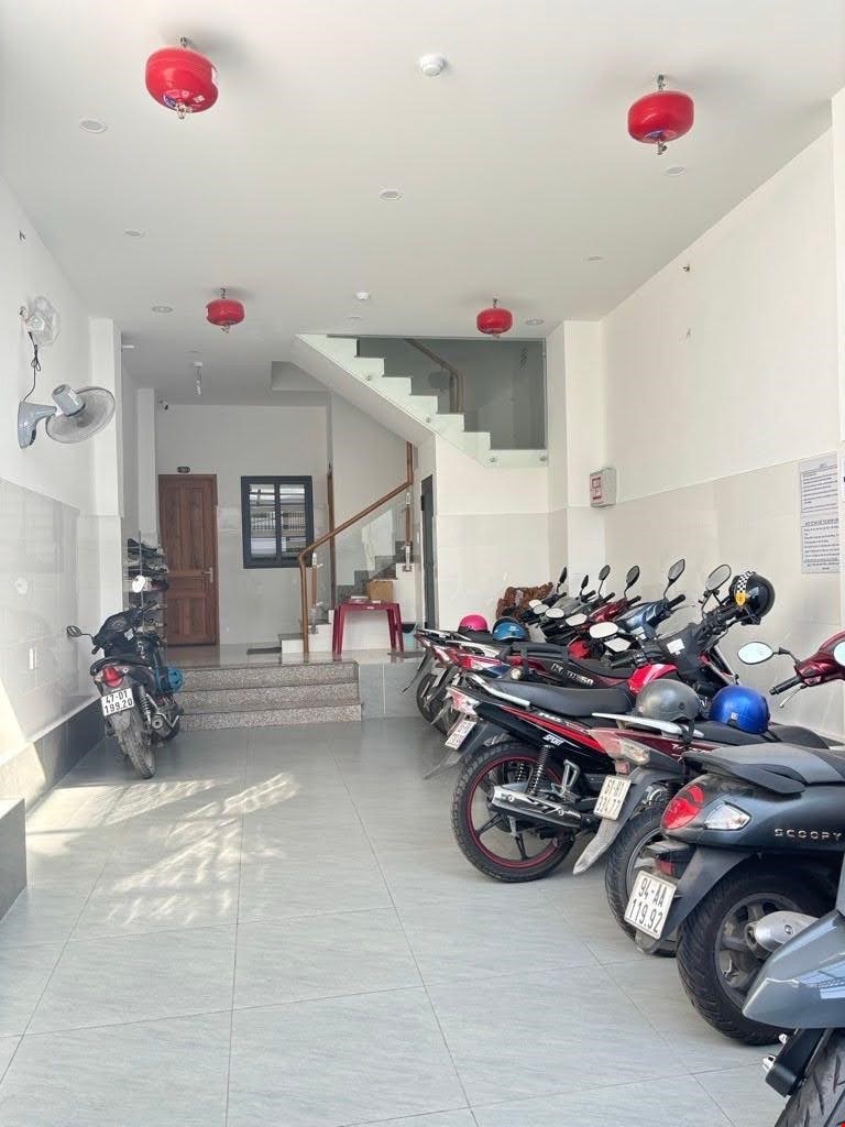 ban-can-ho-dich-vu-14-phong-duong-quang-ham-go-vap-78m²-dong-tien-90trth-12x-ty-pr7715