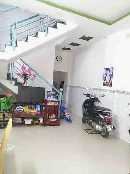 nha-tan-huong-hem-4m-40m2-tret-1-lau-chi-4-ty-1-pr4445