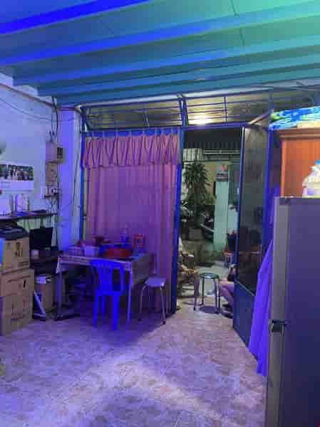 nha-hxh-thong-tktq-44m2-tret-1-lau-chi-3-ty-25-pr4425