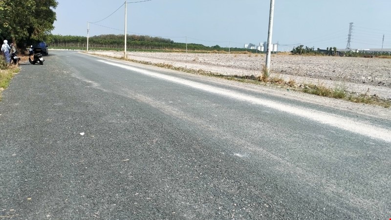 ban-mieng-dat-200m2-duong-nguyen-van-linh-tx-chon-thanh-gia-779-trieu-pr7272