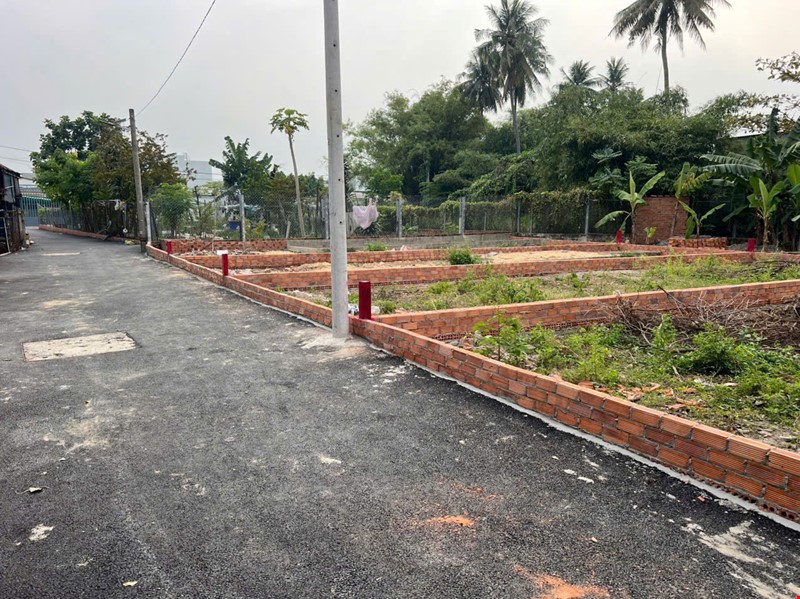 chu-can-ban-gap-4-lo-dat-lien-ke-hem-duong-102-phuong-tang-nhon-phu-a-tp-thu-duc-46-ty-pr7368