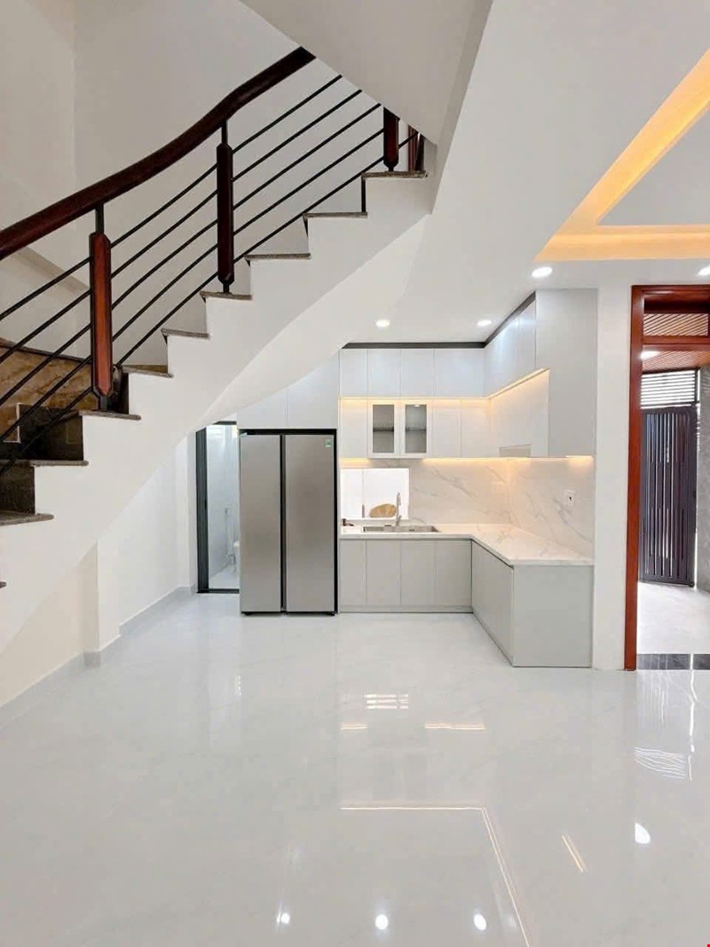 ban-nha-goc-2-mt-3l-6pn-ngay-nguyen-thi-thap-q7-pr7709