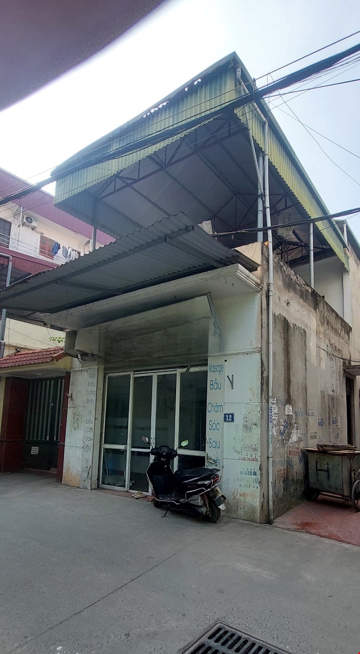 hot-hot-ban-dat-gia-binh-dan-ngo-o-to-tranh-lo-goc-2-mat-ngo-duong-khue-mai-dich-cau-giay-pr7716